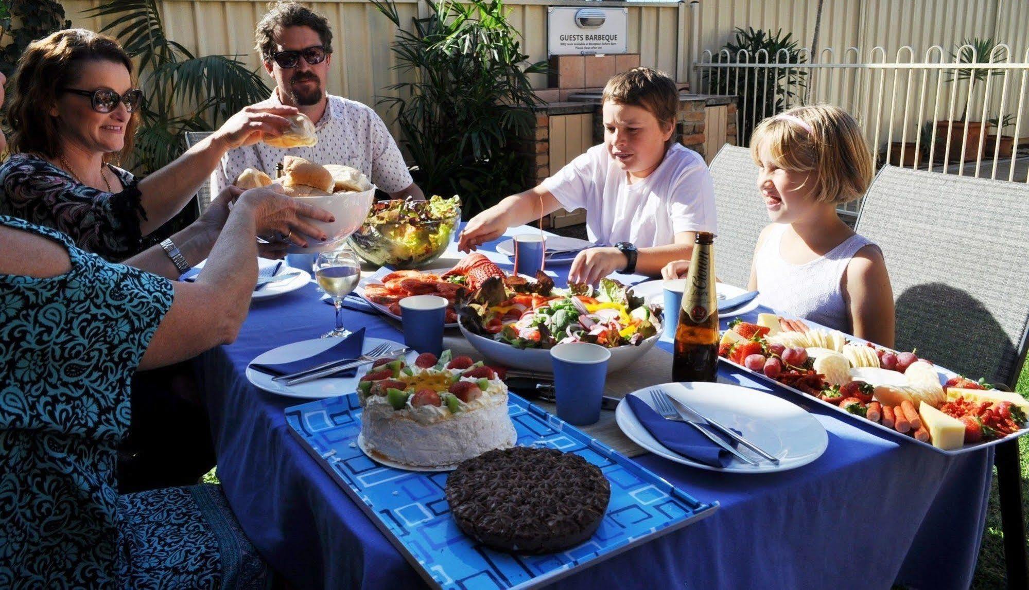 Mollymook Surfbeach Motel & Apartments Zewnętrze zdjęcie